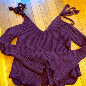 Tie shoulder sweater